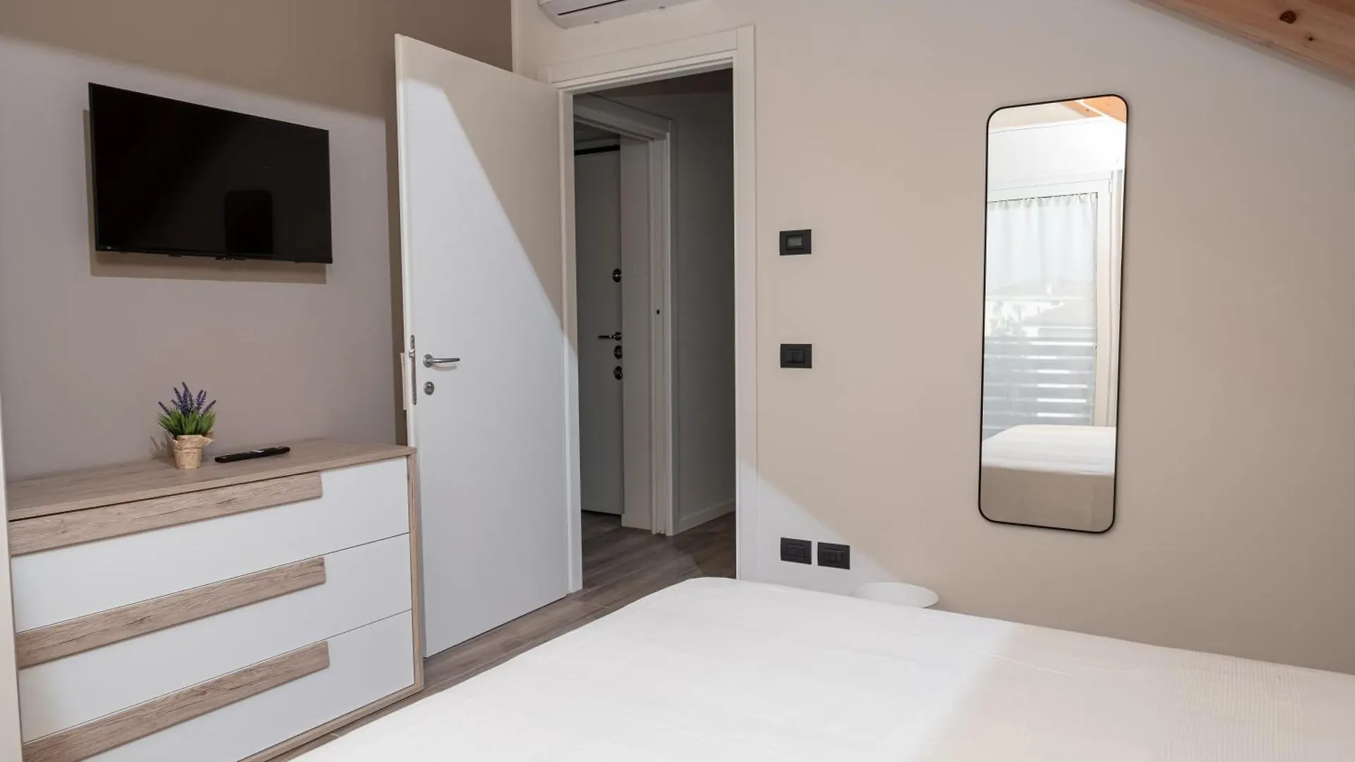 Affittacamere Bar Leo Pregnana Milanese